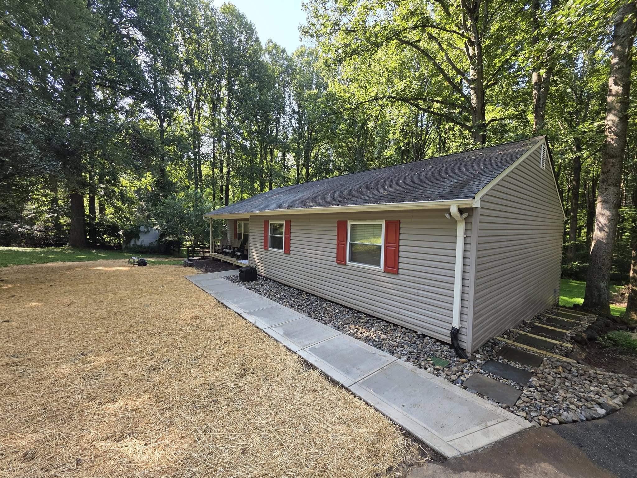 Siding contractor Warrenton VA ranch home